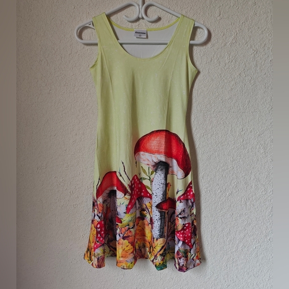 Dresses & Skirts - BNWOT Summer Mushroom Dress